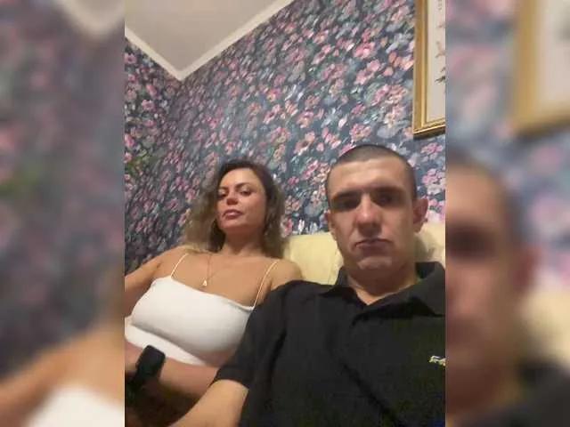 Join sweet model And-Liziantus And-Liziantus from BongaCams