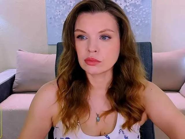 AureliaFly from BongaCams