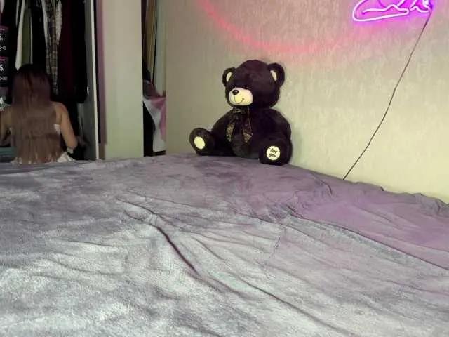 bklfeya from BongaCams