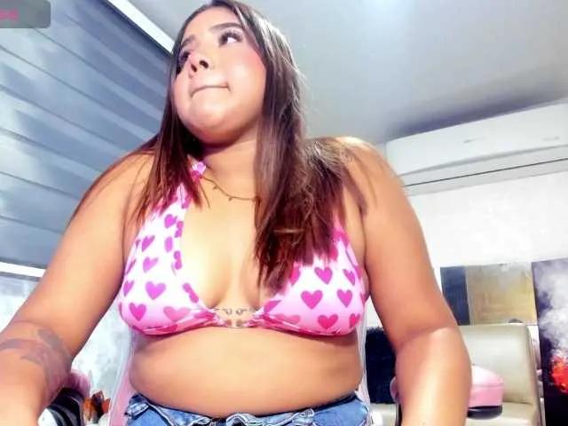 Admire 18 years old Camilakamper from BongaCams Camilakamper from BongaCams