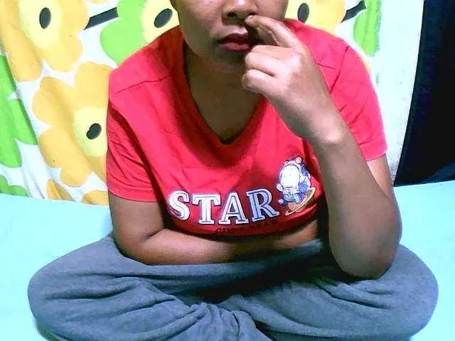 Chamnah from BongaCams