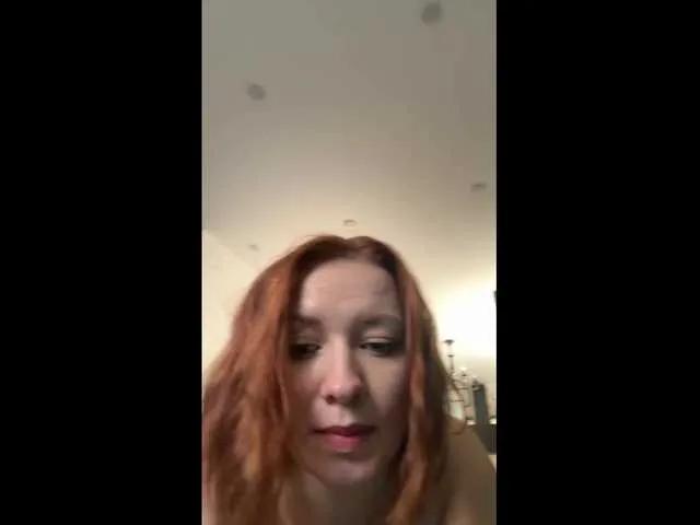 Danielea from BongaCams