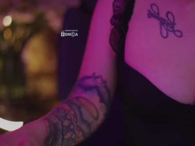 DianaMurr from BongaCams