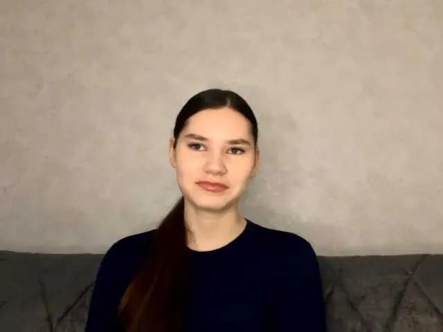 ElinOroz from BongaCams