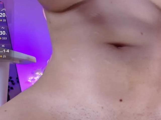 Emily-relish from BongaCams