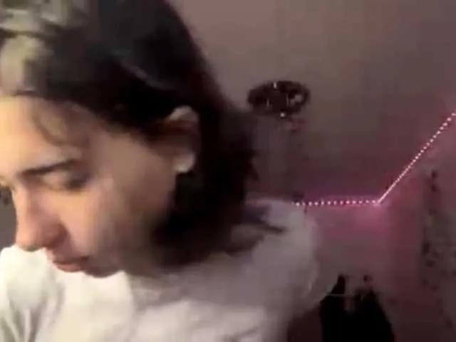 EvonneHeally from BongaCams