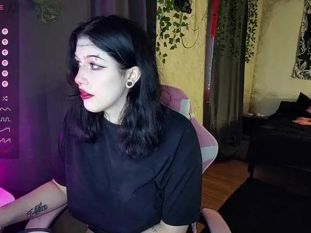 Harakassi from BongaCams