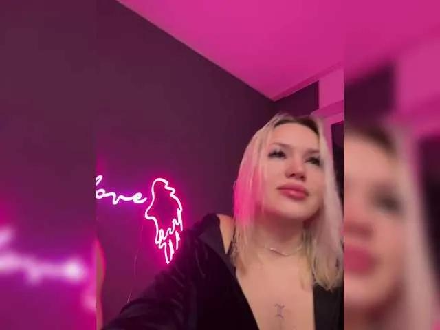 Amazing James-Eva0 from BongaCams James-Eva0 from BongaCams