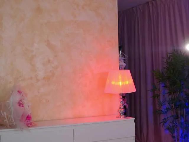 Sexy JessyKisss wants you to fuck her body now JessyKisss from BongaCams