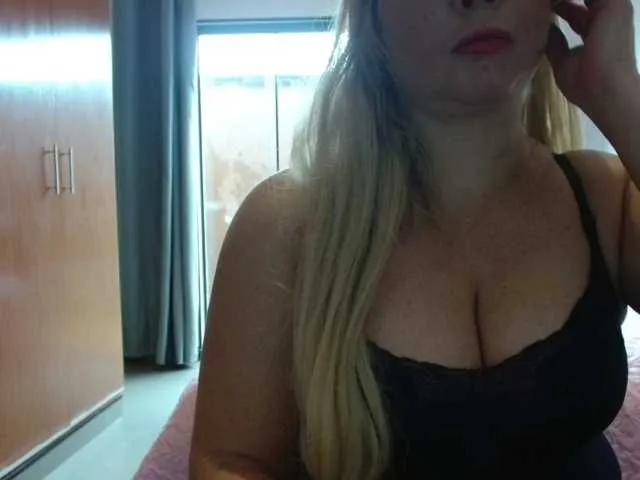Explore Jussara-Milf, she wants to masturbate for you Jussara-Milf from BongaCams