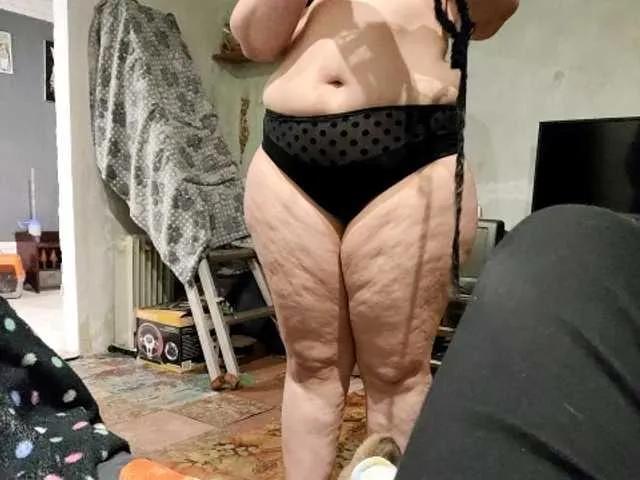 Explore Karinasky, they want to masturbate for you Karinasky from BongaCams