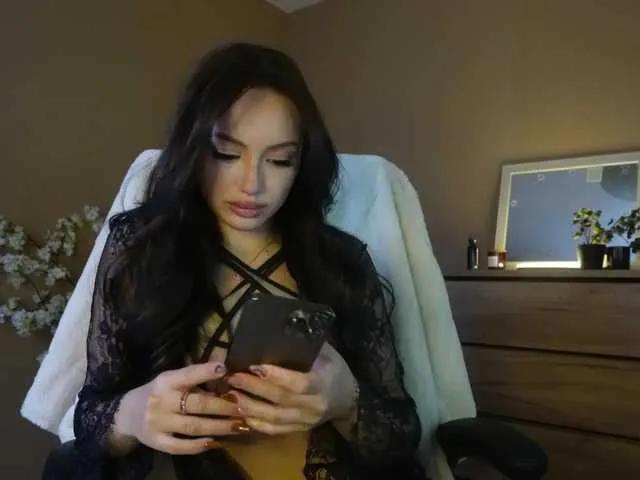 Checkout Kaylalaine1, she wants to masturbate for you kaylalaine1 from BongaCams
