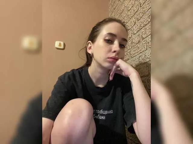 Kurama27 from BongaCams