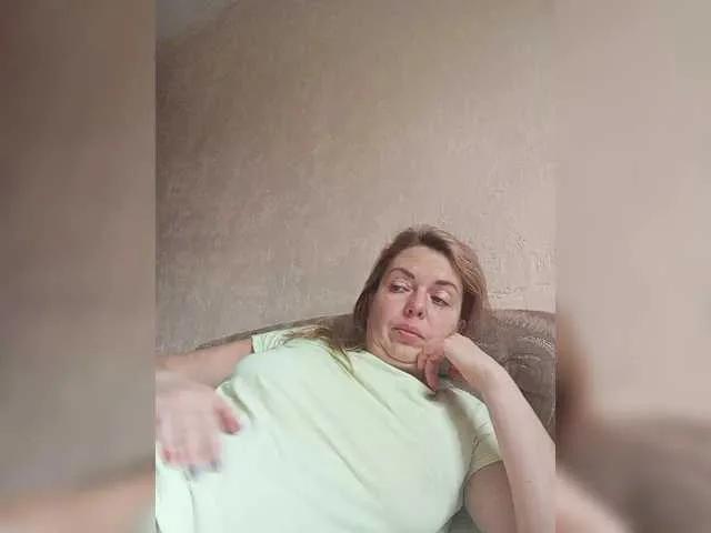 ladibug from BongaCams