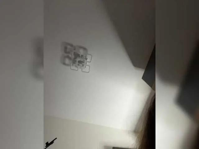 LadyEmily from BongaCams