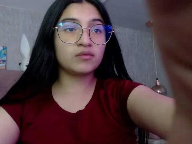 Discover BongaCams's Laurenelove laurenelove from BongaCams