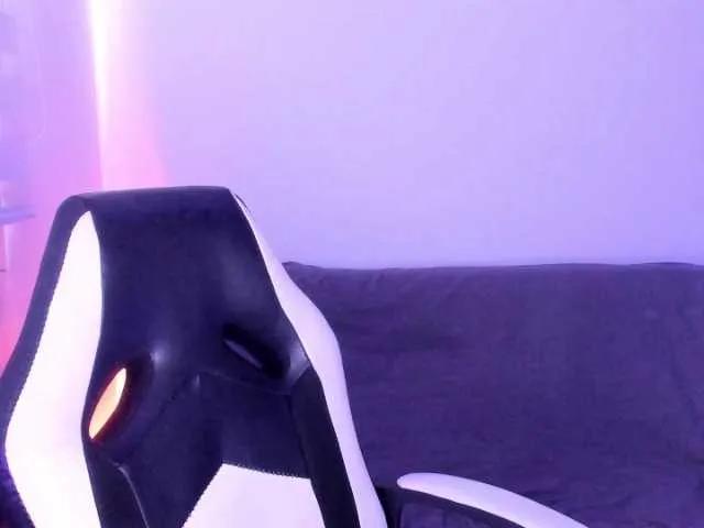 LeeJhonson from BongaCams