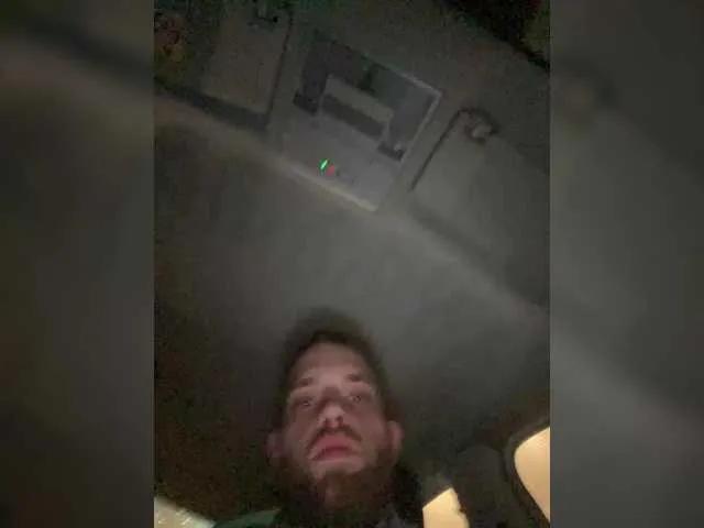 Join 22 years old LilooAndstich from BongaCams LilooAndstich from BongaCams