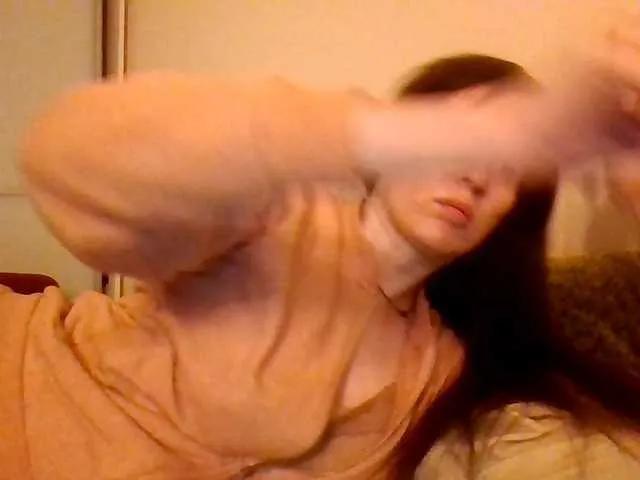 lily133 from BongaCams