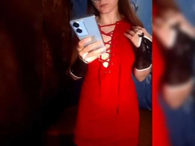 Lisenok-i-Koyot from BongaCams