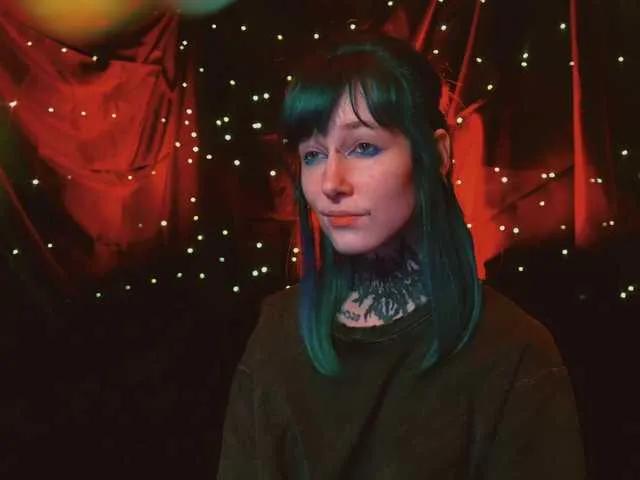 LittleSpaceMouse- from BongaCams