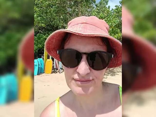 LUKONTA from BongaCams