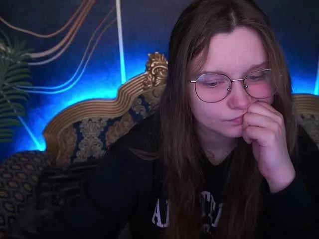 MagikPeachh from BongaCams