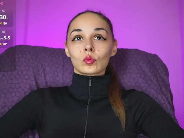 Try BongaCams's Miss-Bia Miss-Bia from BongaCams