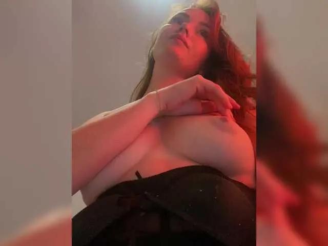 Try cute stripper NauryXLoversz NauryXLoversz from BongaCams