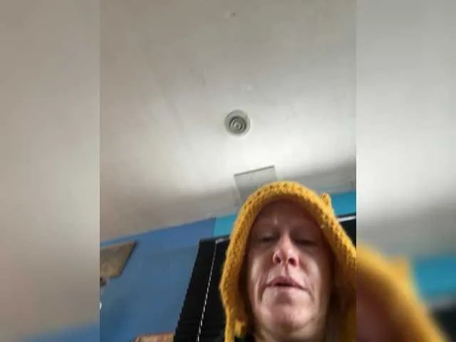 Oyzterpearl from BongaCams