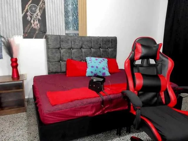 paola-my from BongaCams