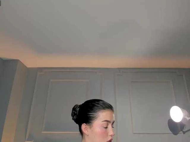 PaulinaSantos1 from BongaCams