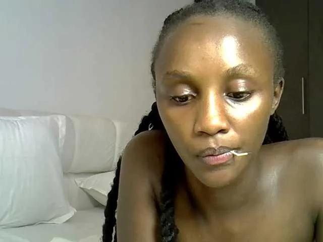 Prettygee from BongaCams