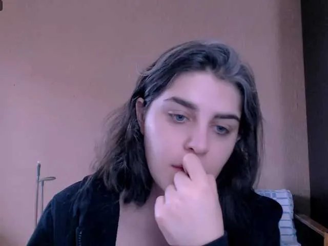 Naked Roselina from BongaCams Roselina from BongaCams