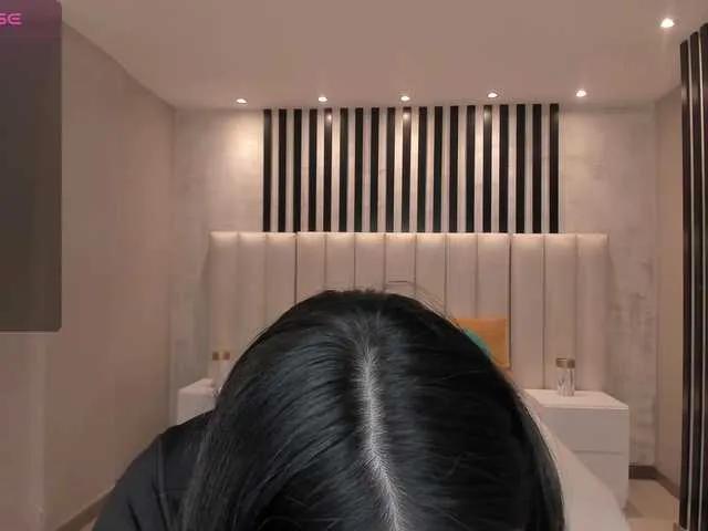 RossieRhoades from BongaCams