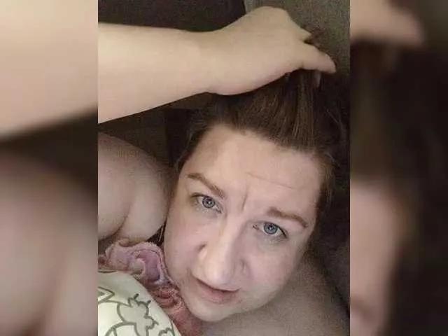 SailorQuinn from BongaCams