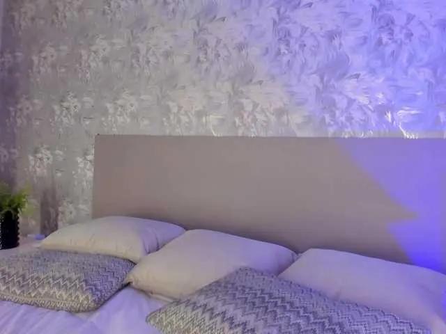 saraycollins from BongaCams