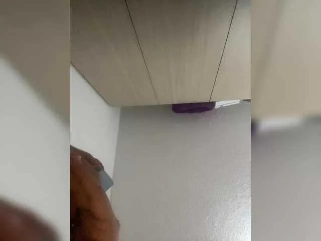 sidgy592 from BongaCams