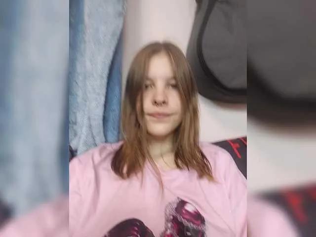 Naked SquirtWave wants you to fuck her body now SquirtWave from BongaCams