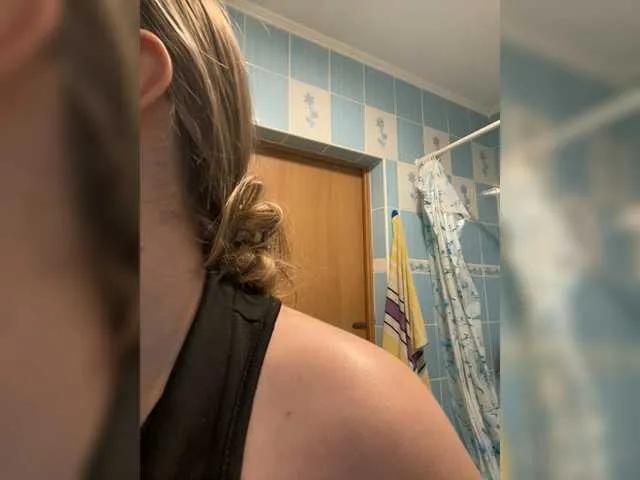 SunshineEmma from BongaCams