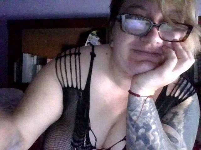 sweetmommy from BongaCams