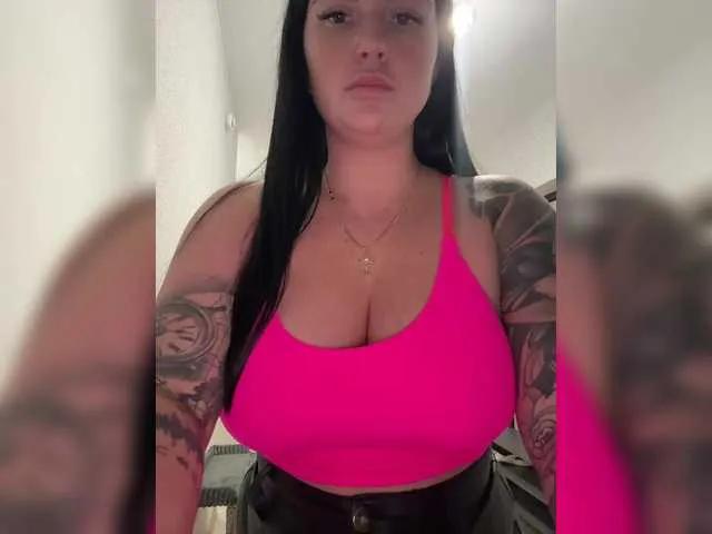 Naked TokionaJoe wants you to fuck her body now TokionaJoe from BongaCams