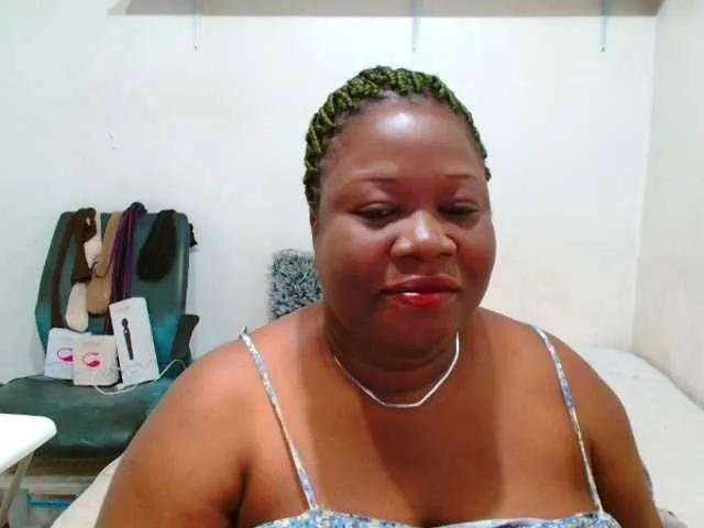 Watch TRUEBELLA, she wants to masturbate for you TRUEBELLA from BongaCams