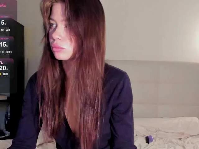 Tune-Godness from BongaCams