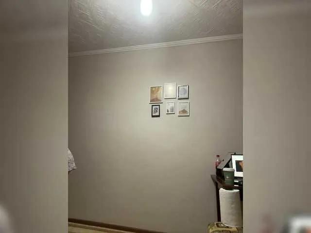 Vika19981 from BongaCams