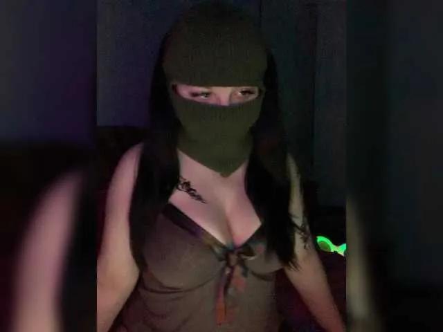 ZetaJones from BongaCams