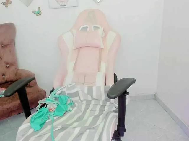 ZooeyBelair from BongaCams