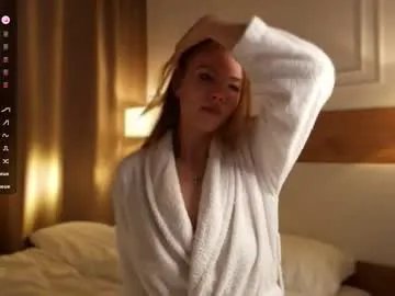 1slavicdoll from Chaturbate