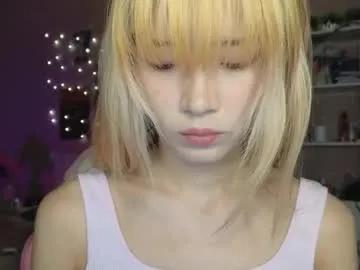 Admire cute camslut _eve____ _eve____ from Chaturbate