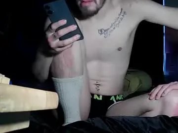 a_twinkie from Chaturbate